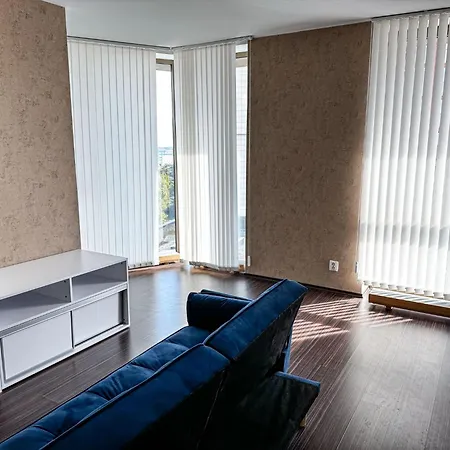 Bright And Cozy In Vienna Gate