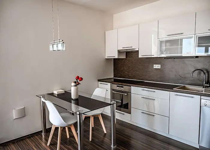 Bright And Cozy In Vienna Gate * Pozsony